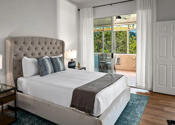 Craigmont Retreat Awe Red Rocks Views Exquisite Decor Above Tlaquepaque